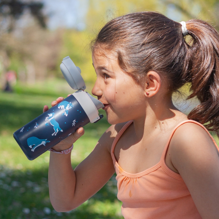 Monbento MB Pop Blue Wolf – kubek dla dzieci bez BPA i BPS