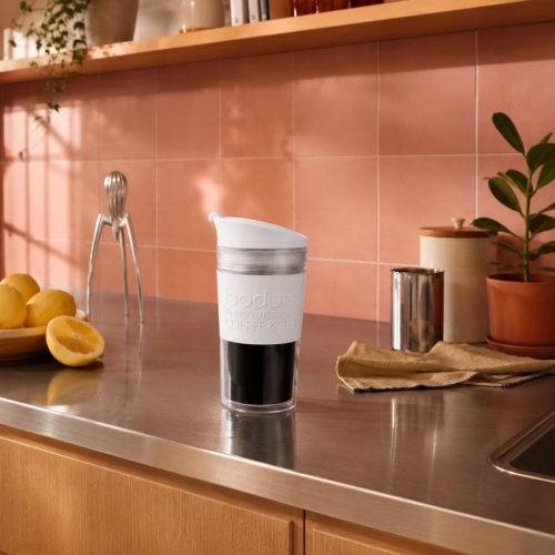 Kubek 350 ml z białą silikonową obręczą